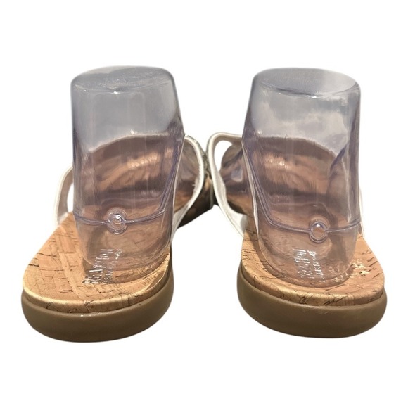 Kenneth Cole White Rhinestone Flat Thong Sandals, Size 9.5 - Picture 6 of 7